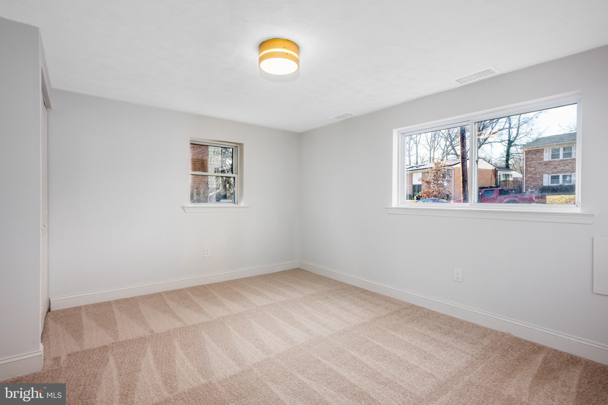 DISTRICT HEIGHTS - Residential