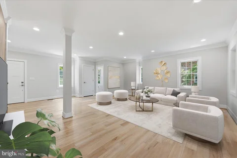 MLS: DCDC2269650