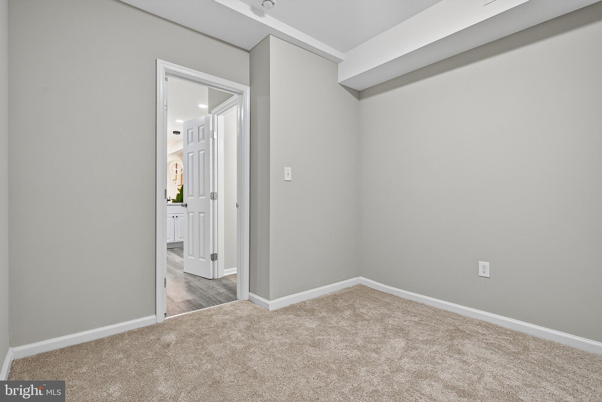 CARROLLTON RIDGE - Residential