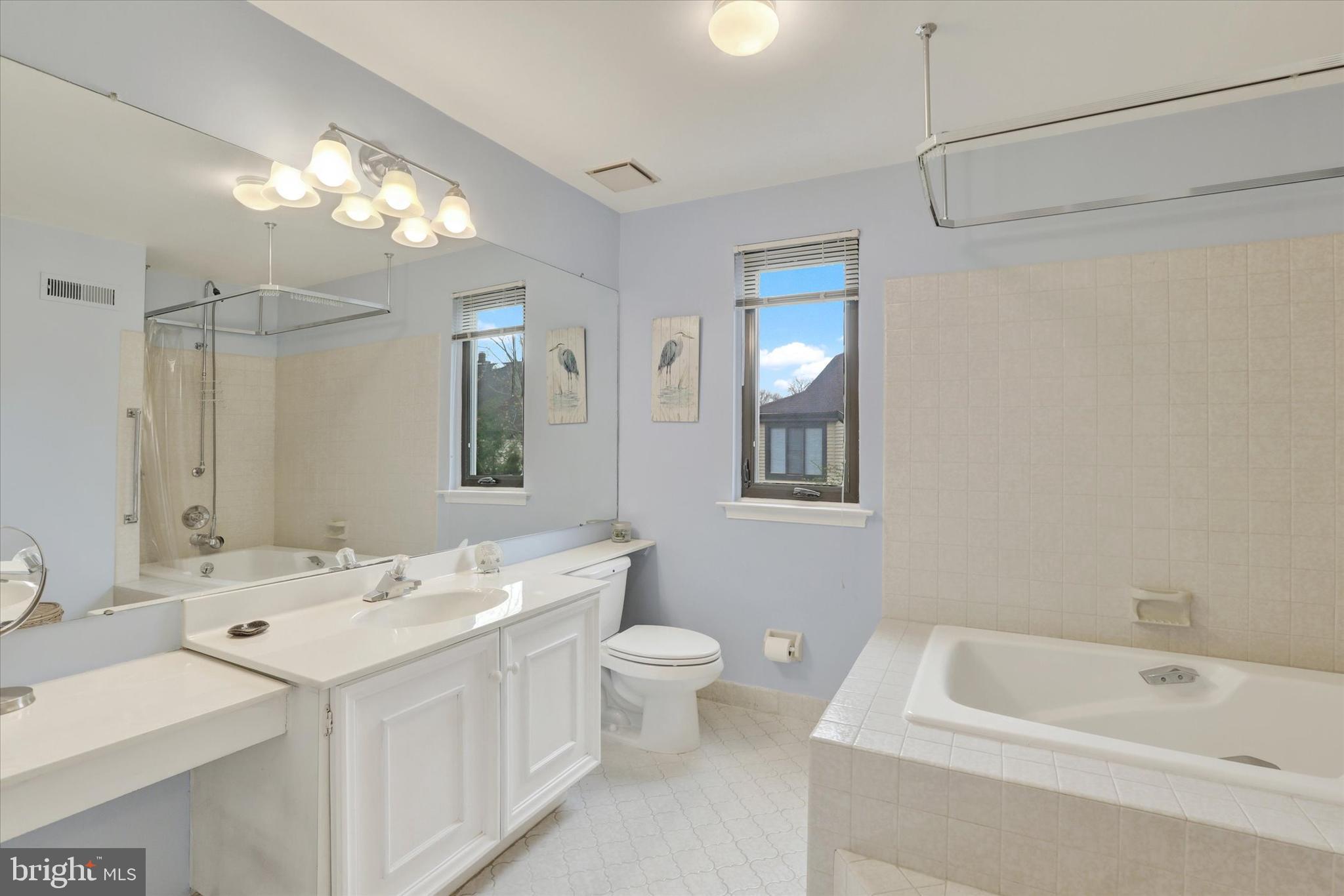 HEADLEY TRACE - Residential