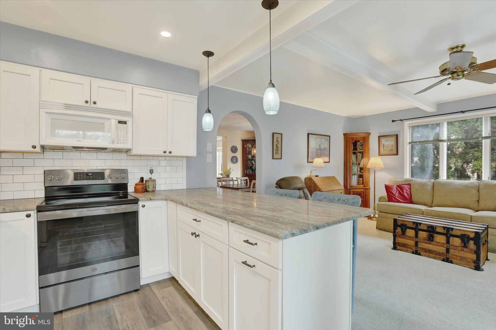 HEADLEY TRACE - Residential