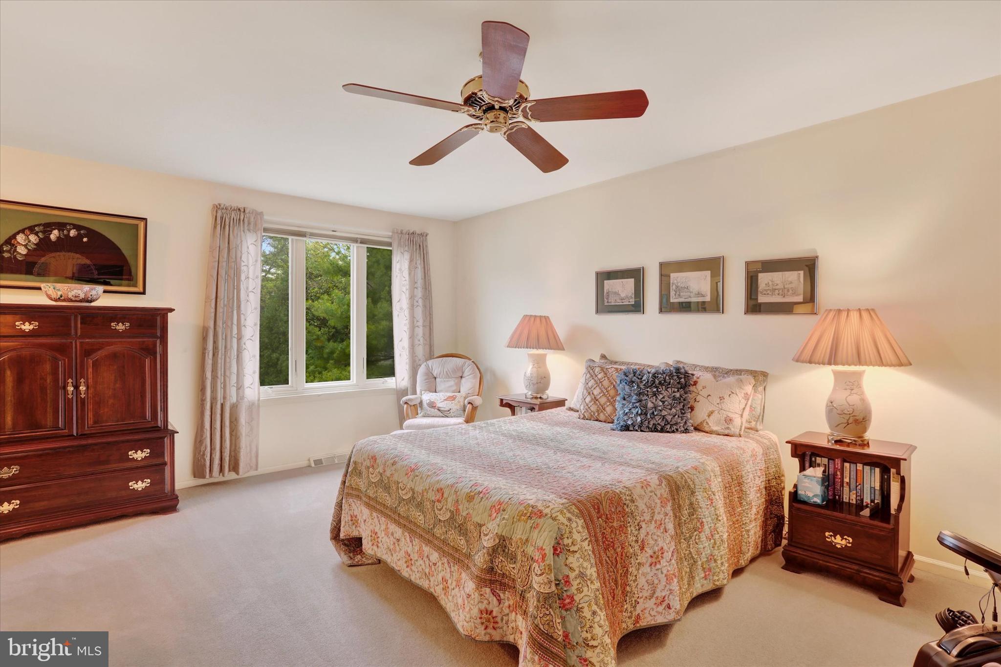 HEADLEY TRACE - Residential