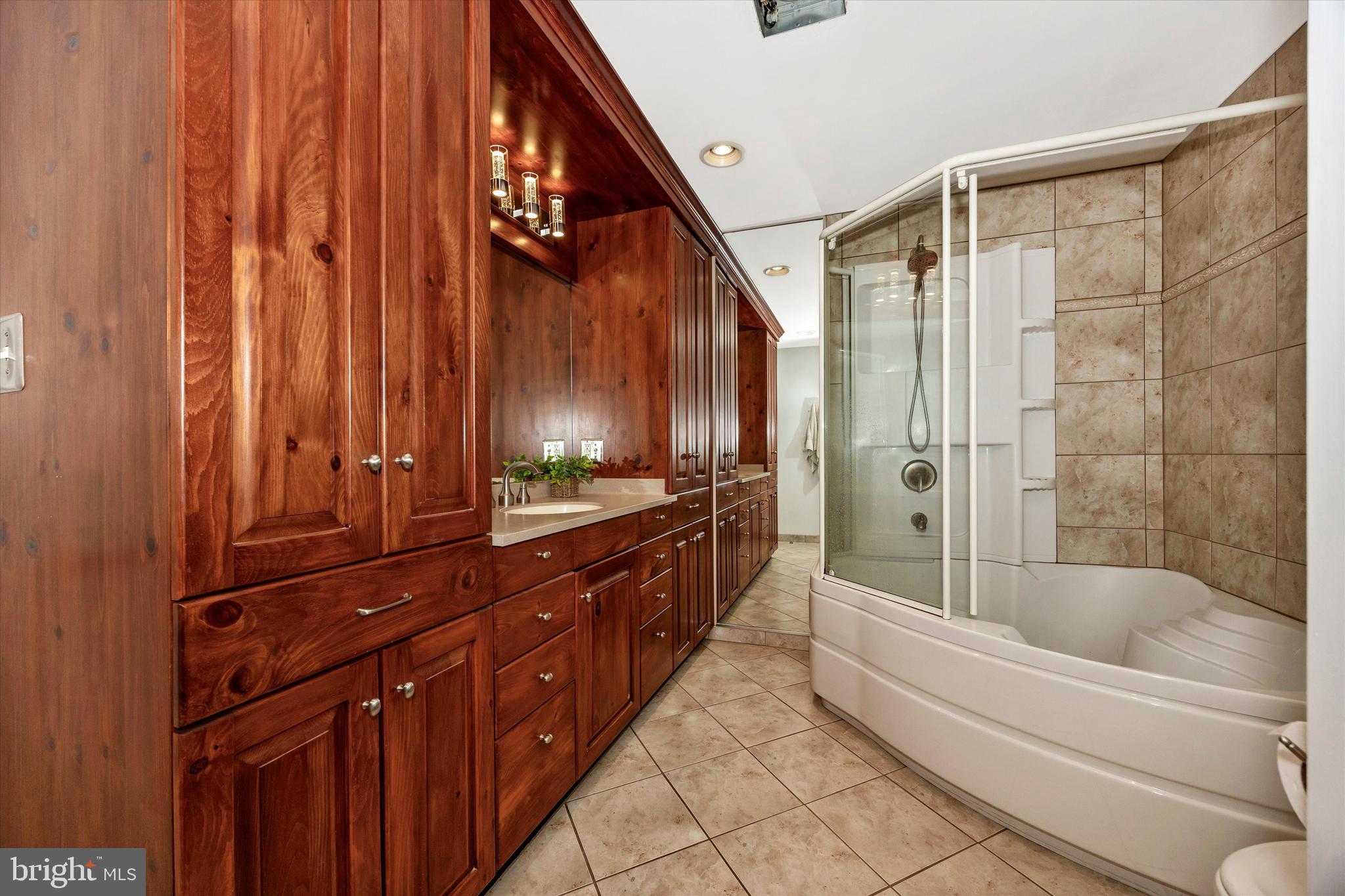 CARROLLTON - Residential