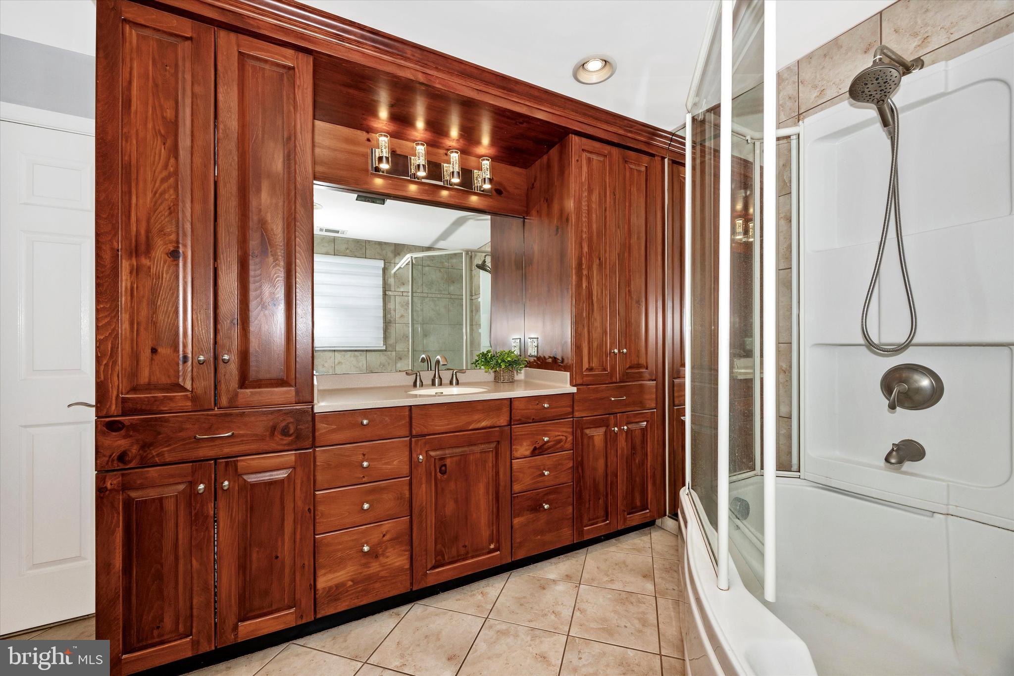 CARROLLTON - Residential