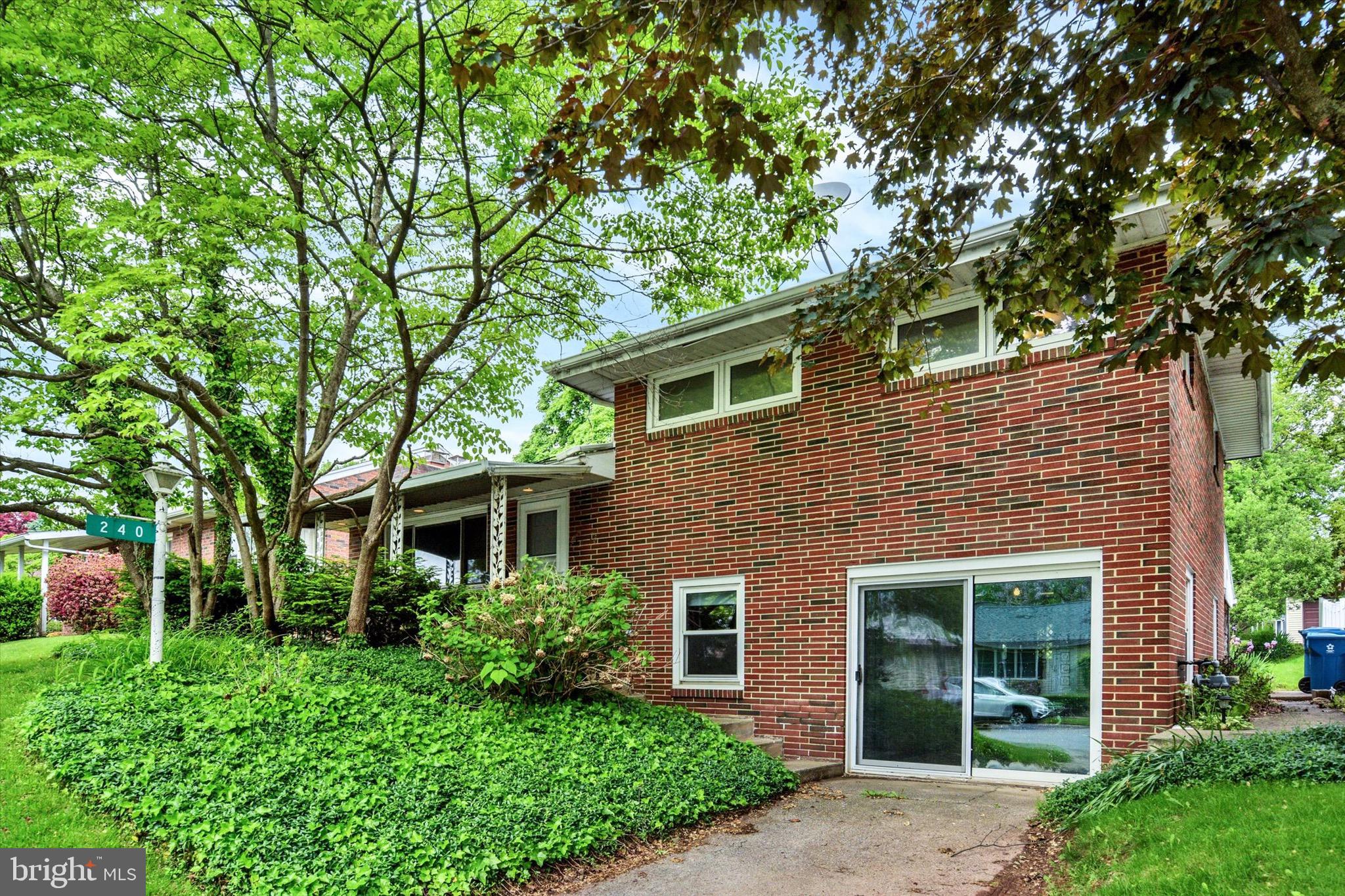 240 WALNUT STREET