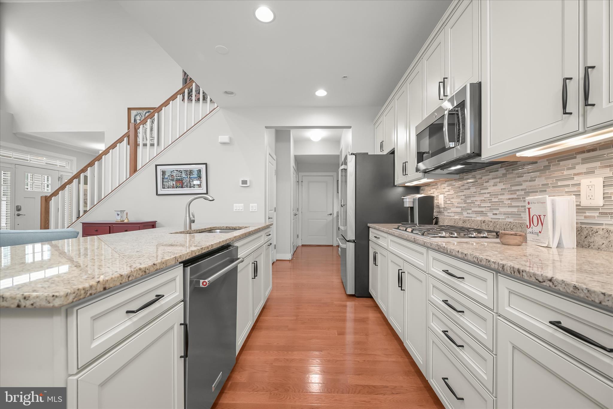 WALDEN WOODS - Residential