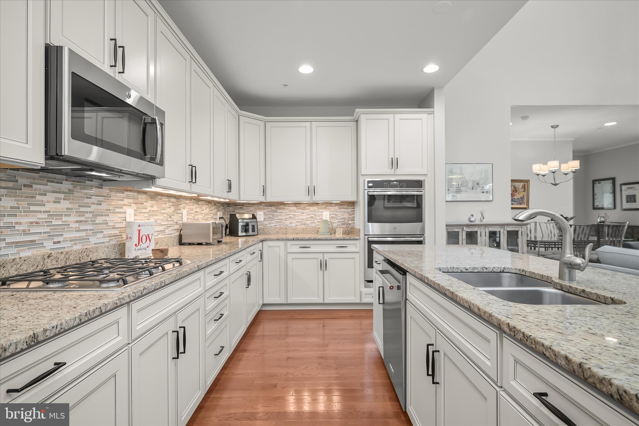 WALDEN WOODS - Residential