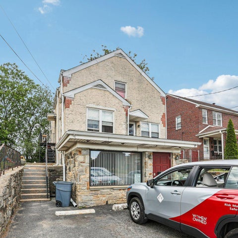 Multifamily For Sale - 319 Macdade Boulevard<br/> FOLSOM, PA 19033