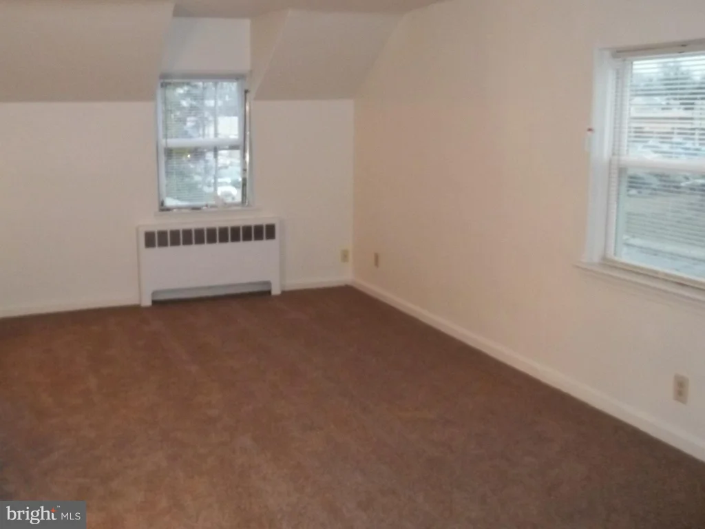 Additional image 8 of 319 Macdade Boulevard, Folsom, PA 19033