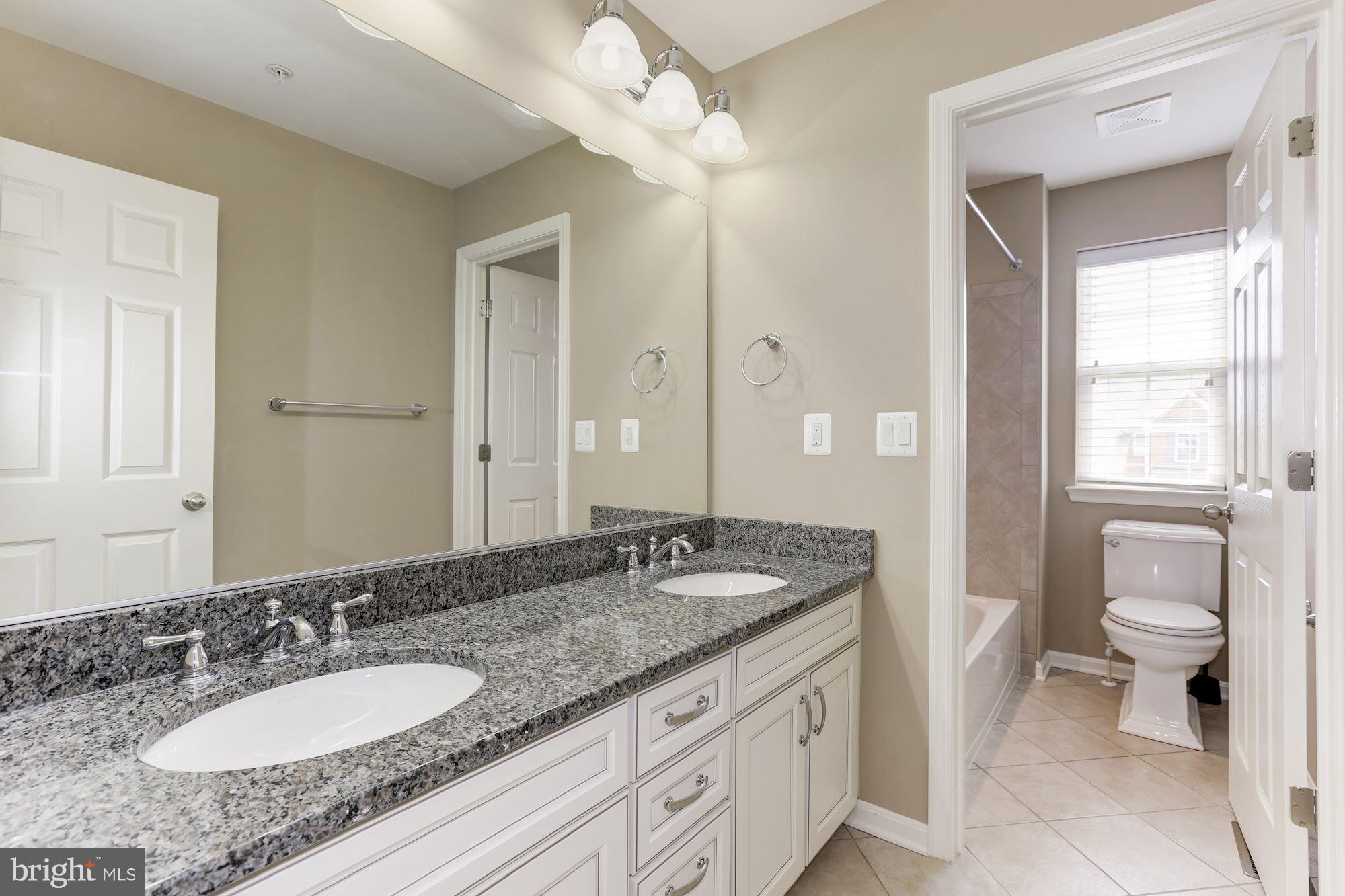 ST CHARLES SUB - GLENEAGLES - Residential Lease