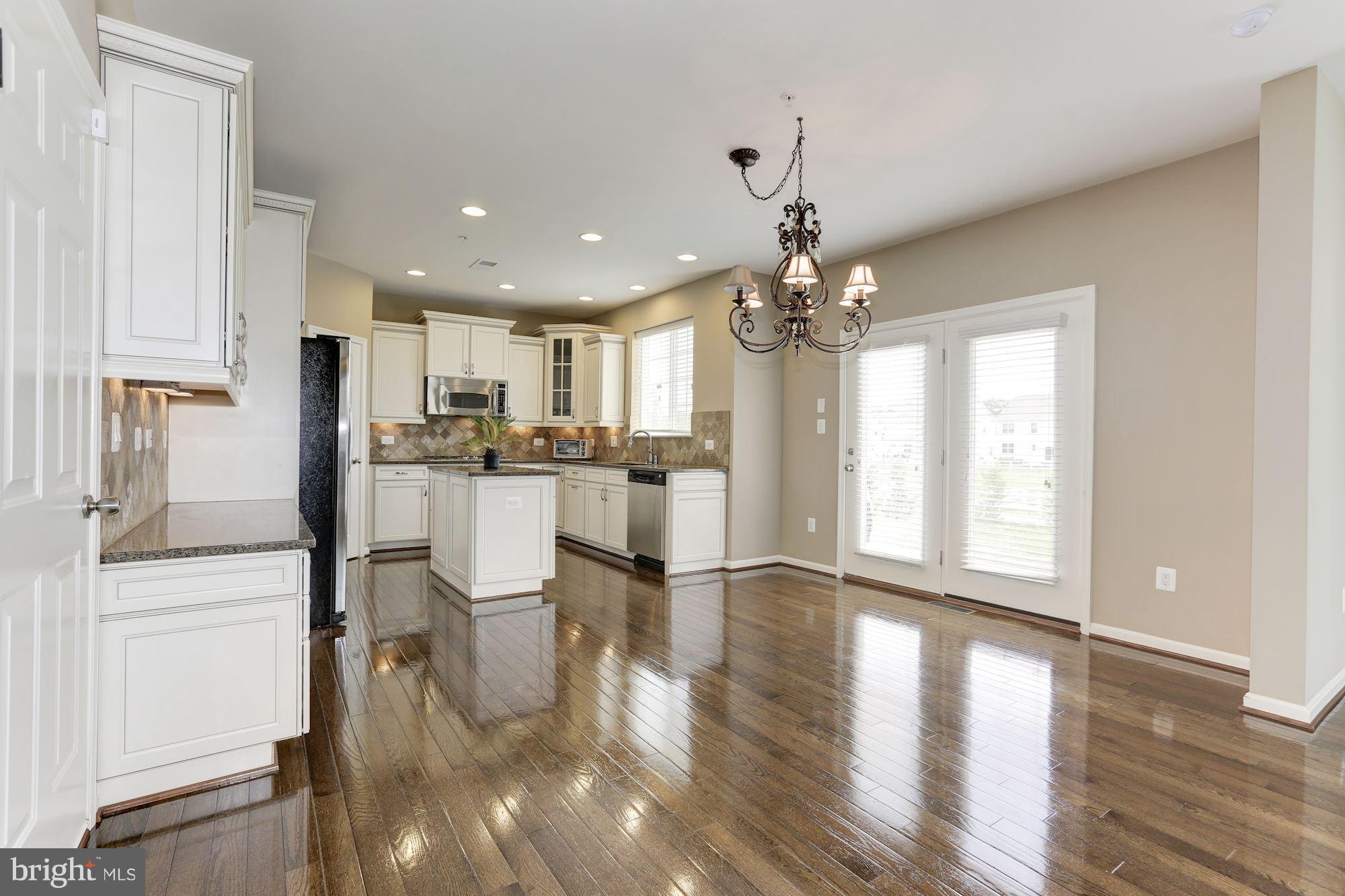 ST CHARLES SUB - GLENEAGLES - Residential Lease