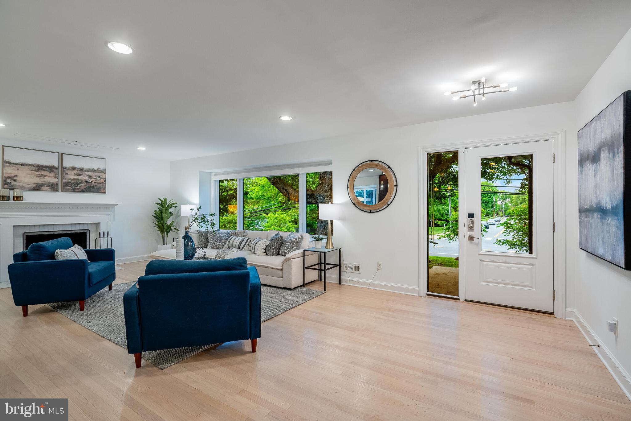 5024 WILLIAMSBURG BOULEVARD