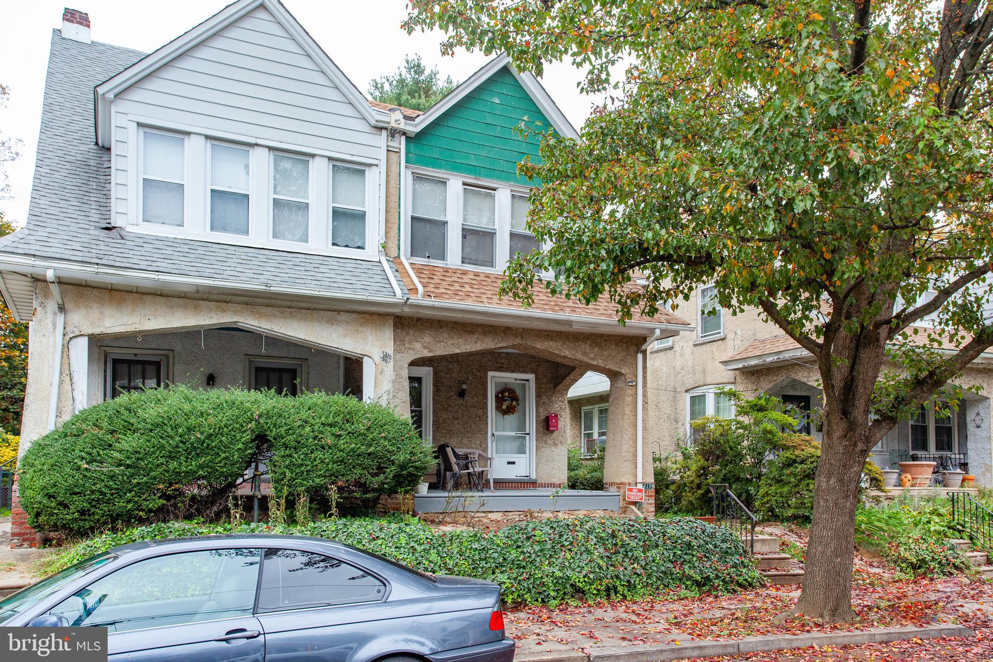 LAWNDALE - Residential