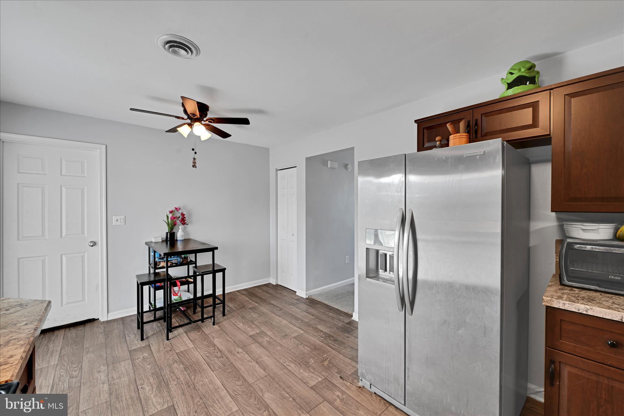 GLEN HOLLOW - Residential