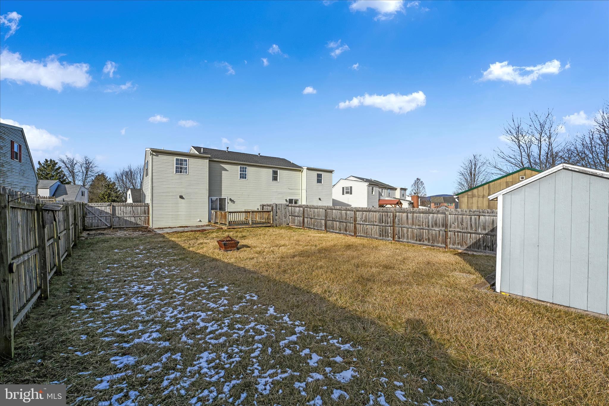 GLEN HOLLOW - Residential