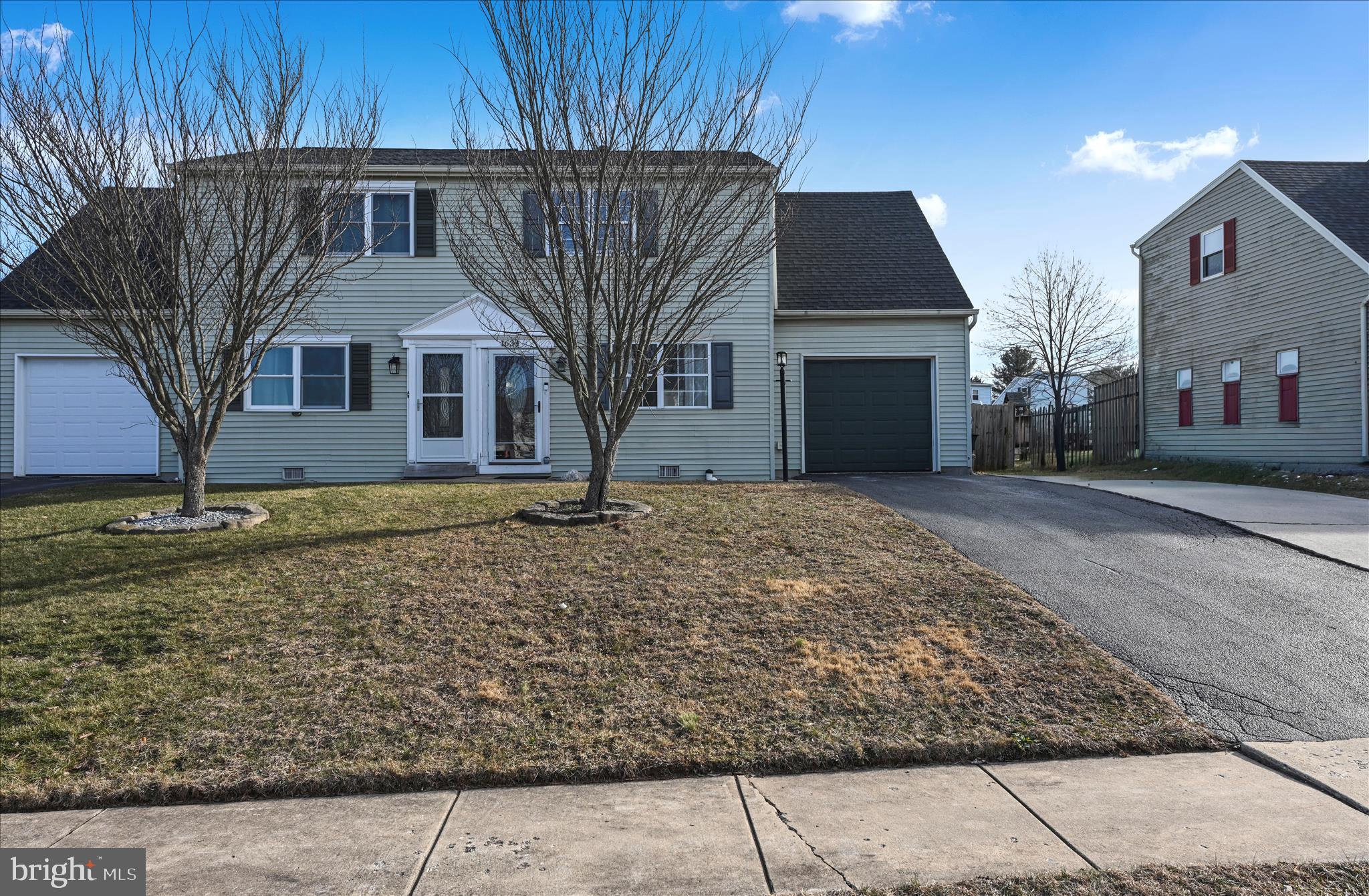 1634 BLUE JAY DRIVE A