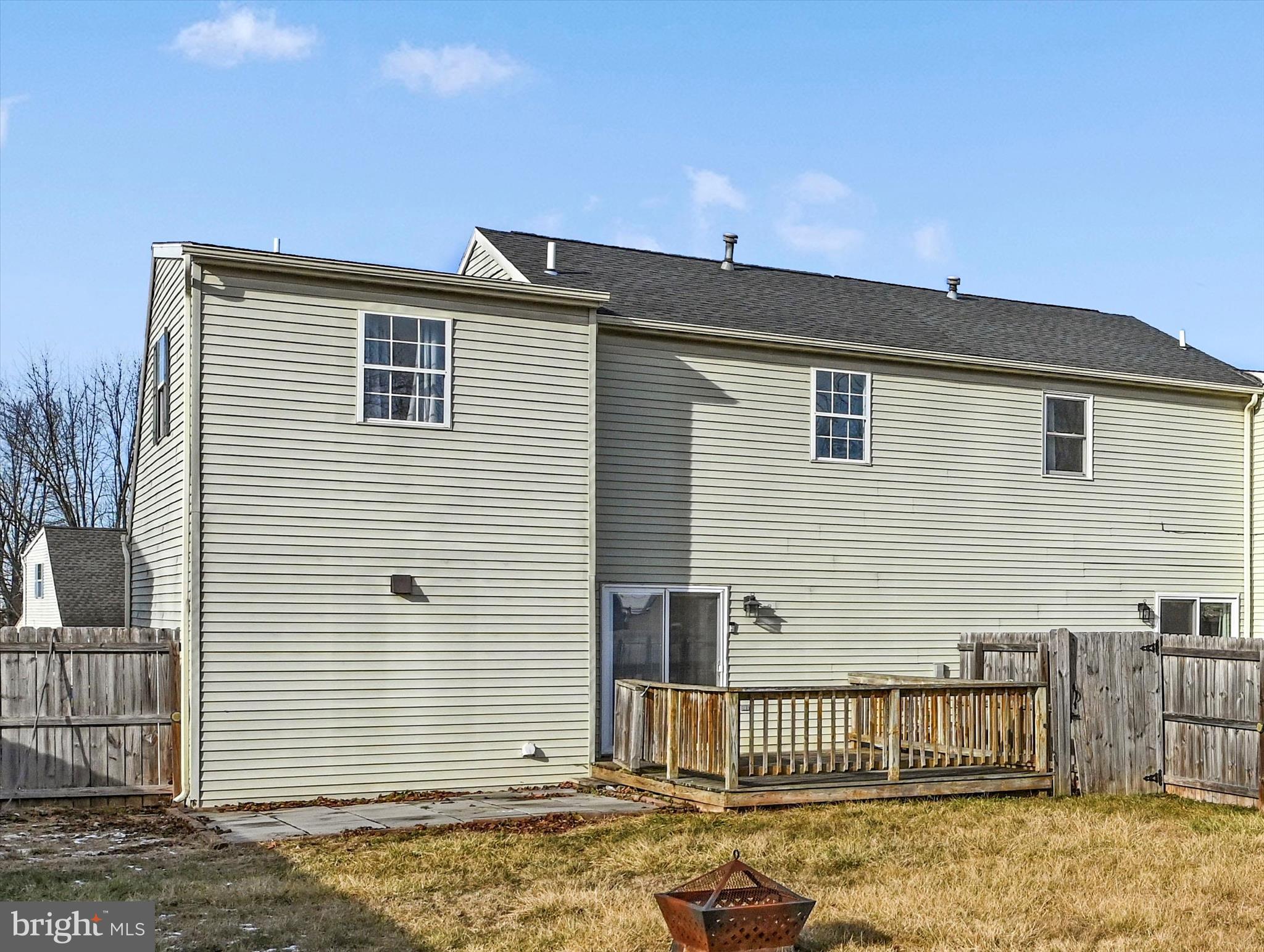 GLEN HOLLOW - Residential