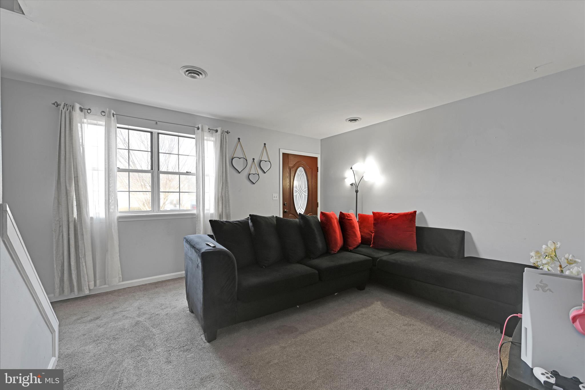 GLEN HOLLOW - Residential