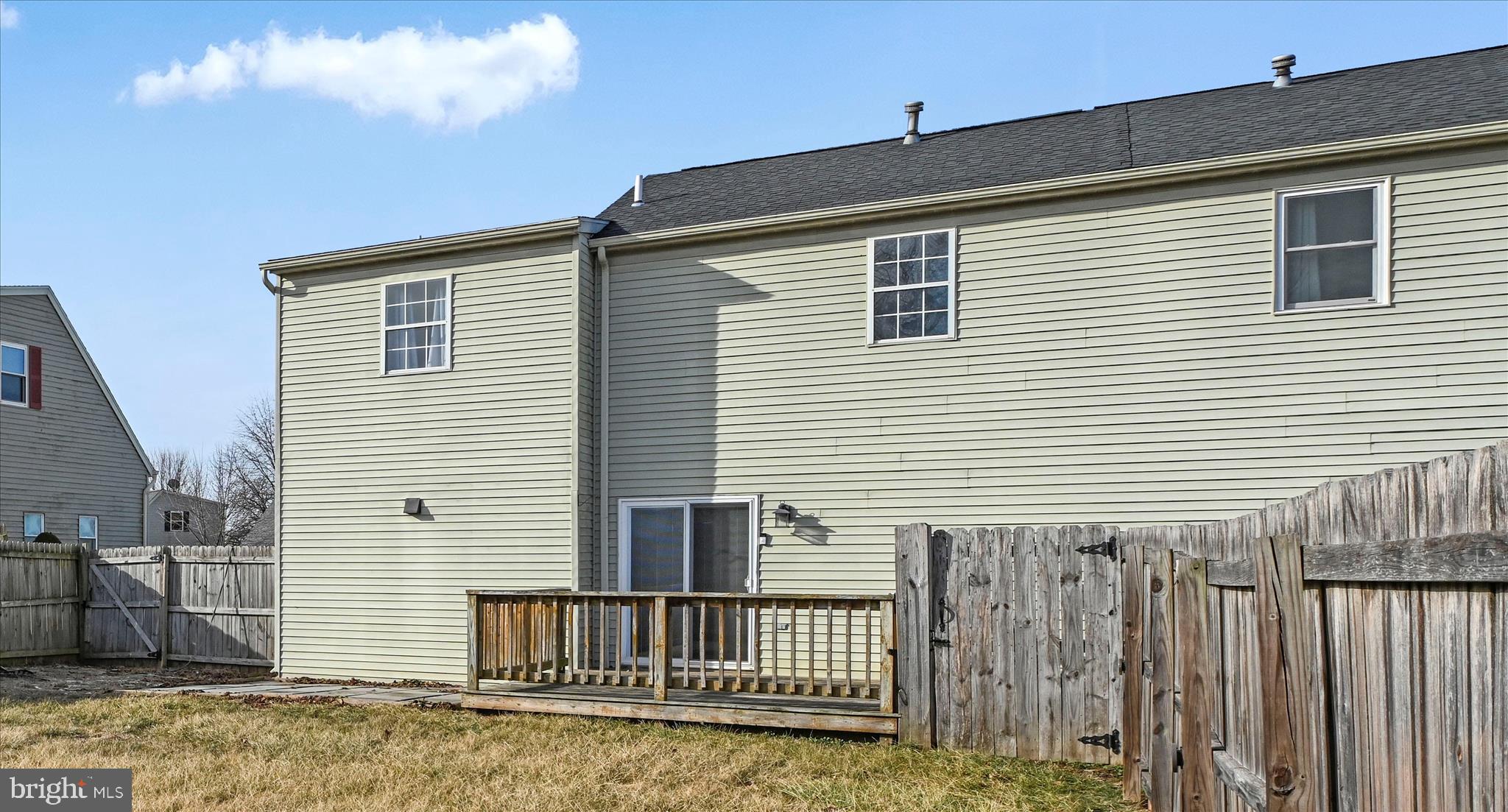 GLEN HOLLOW - Residential