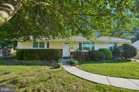 Homes For Sale - 3304 Piper Lane<br/> ALEXANDRIA, VA 22306