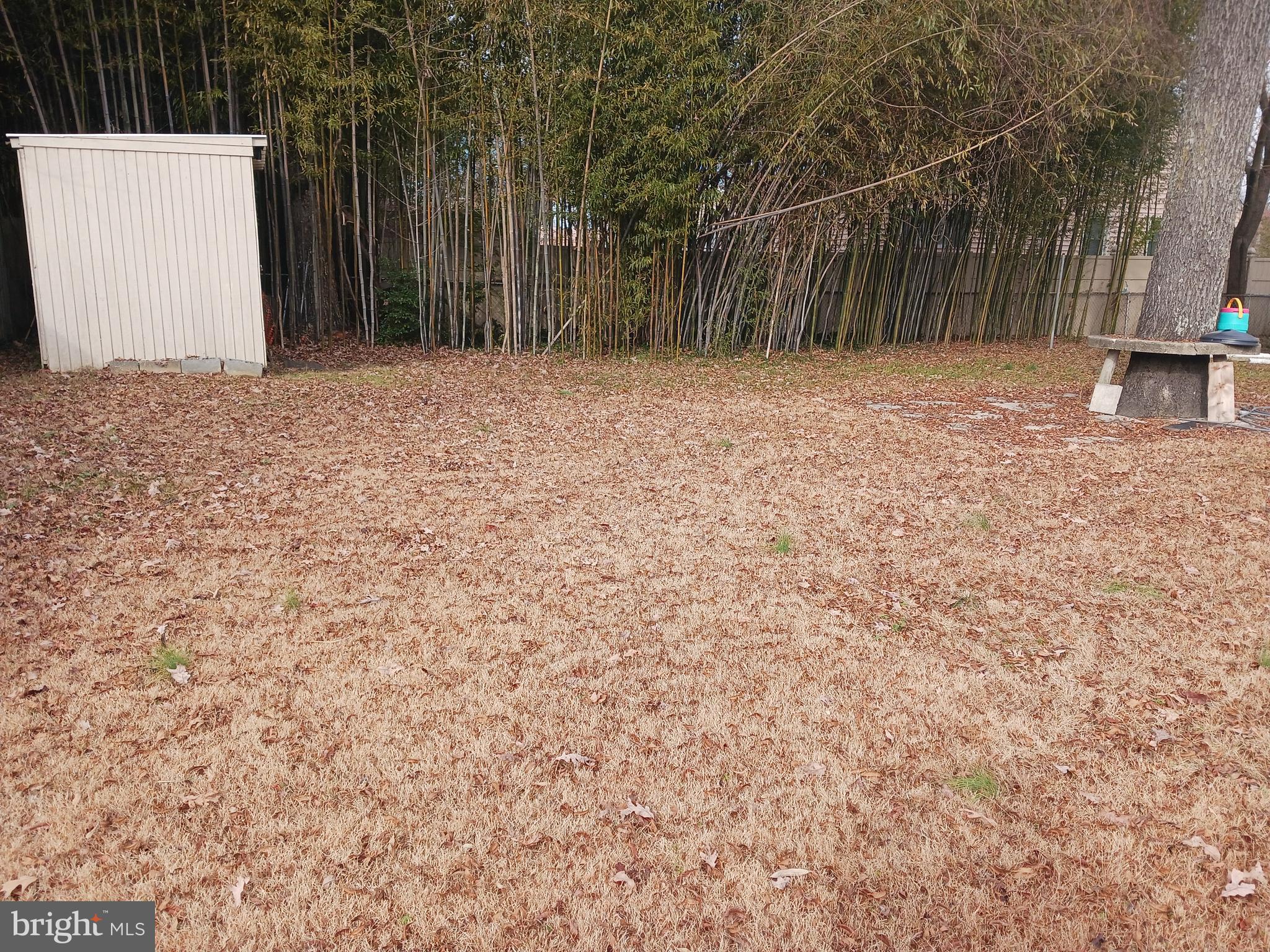 BALLARDS - Residential