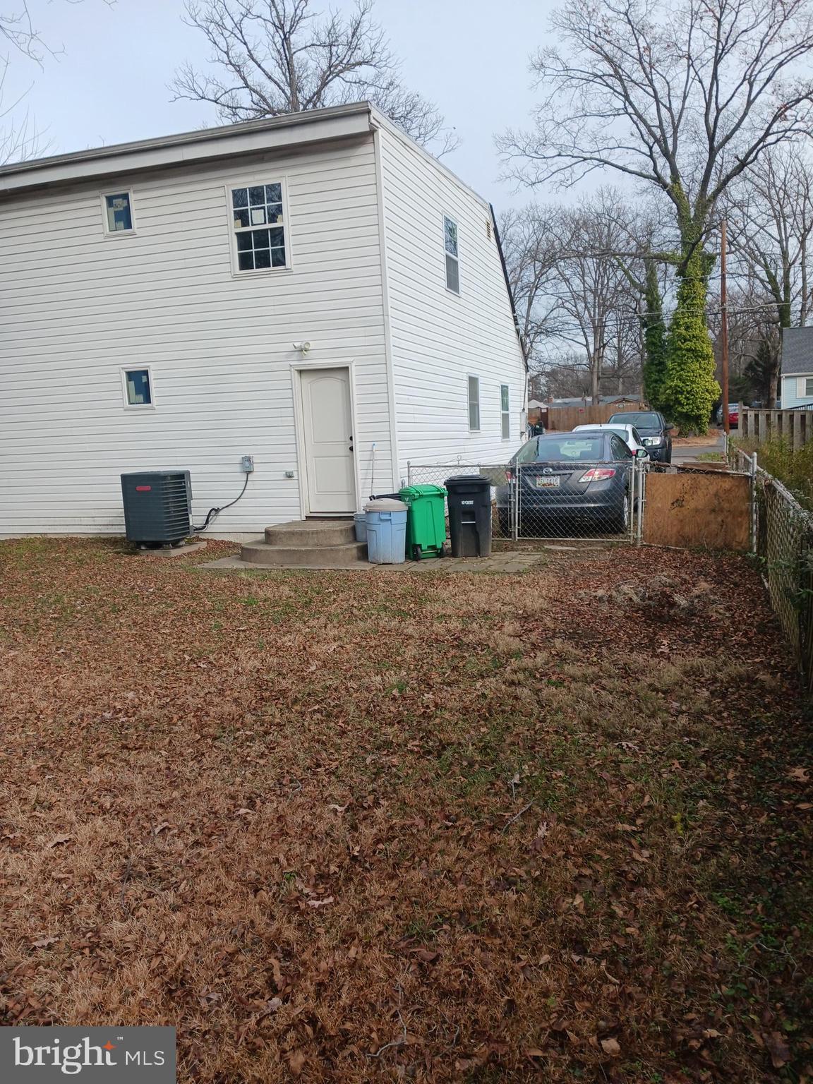 BALLARDS - Residential