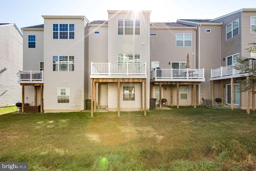 SIMPSON MILL - Residential Lease