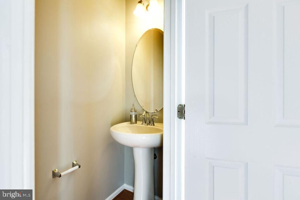 SIMPSON MILL - Residential Lease