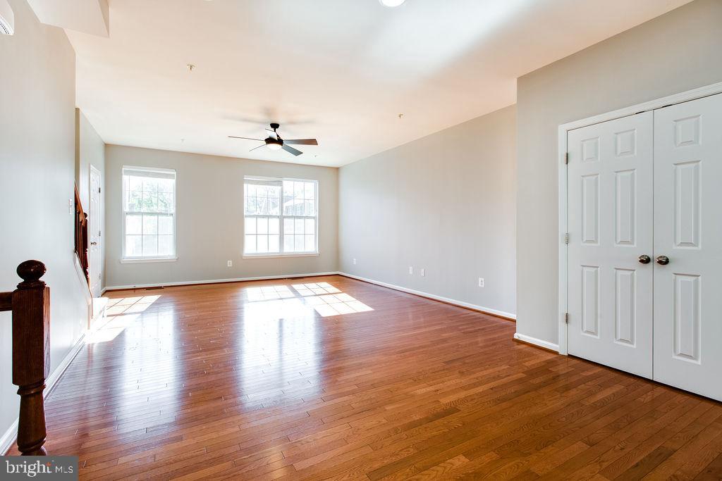 SIMPSON MILL - Residential Lease