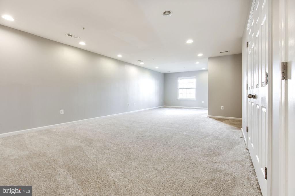 SIMPSON MILL - Residential Lease