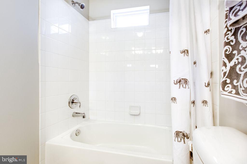 SIMPSON MILL - Residential Lease