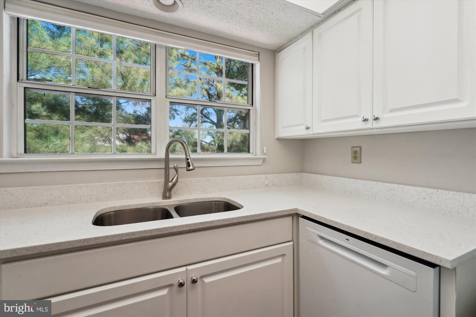 PENDERBROOK - Residential