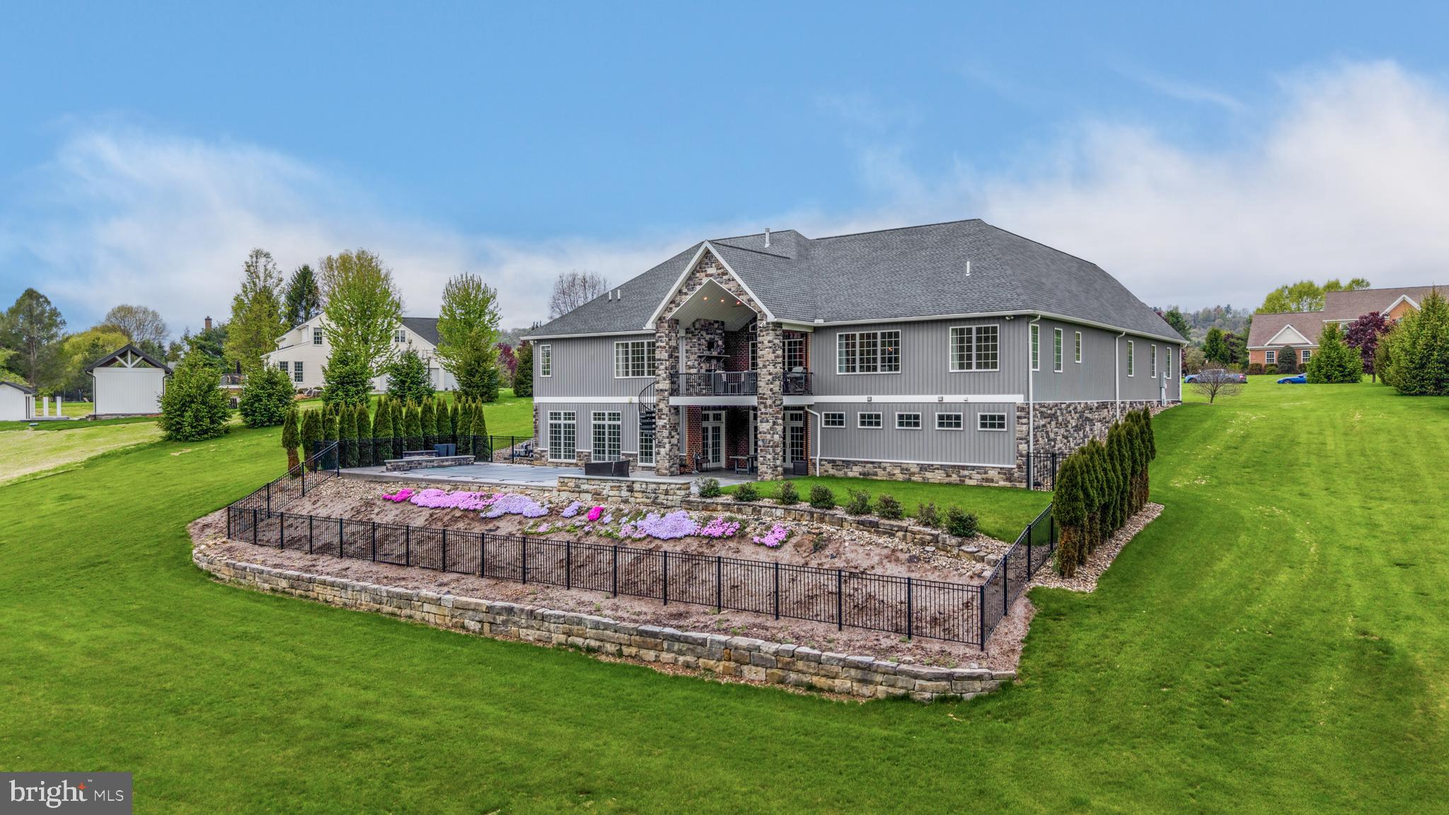 AMBLESIDE - Residential