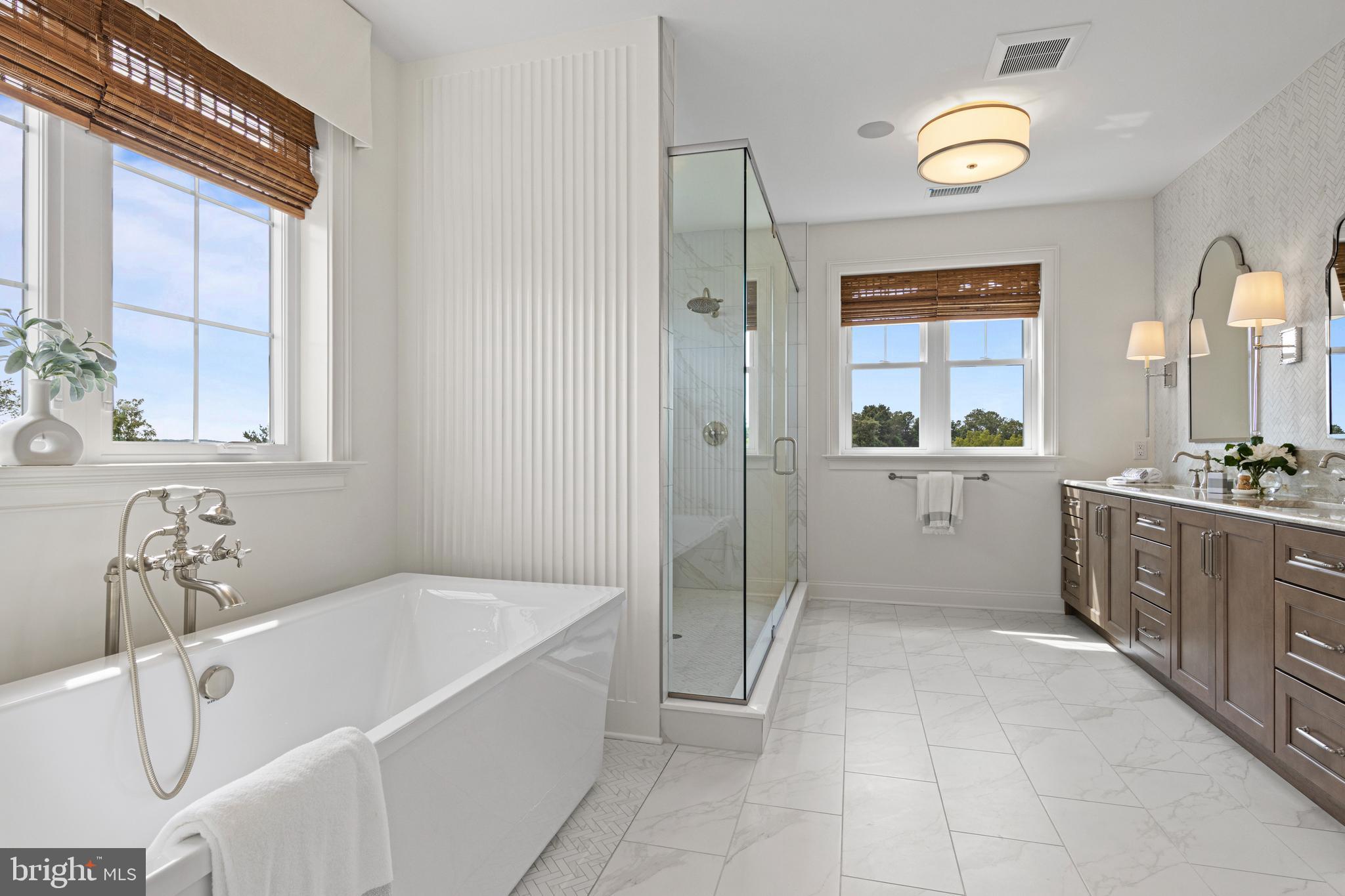 ESTATES AT STONECLIFF - Residential