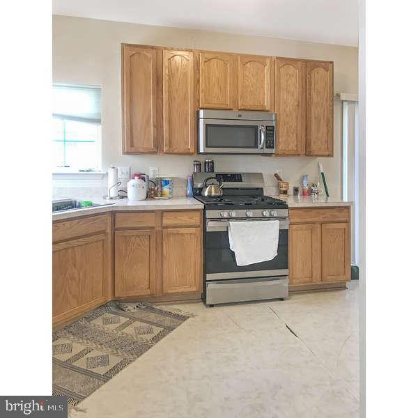 MAGNOLIA WOODS - Residential Lease