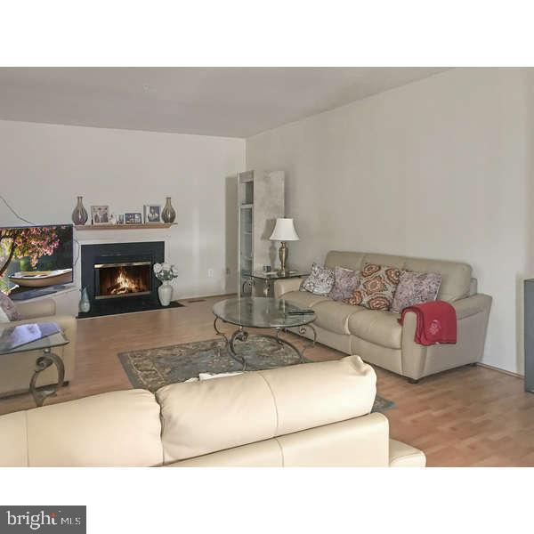 MAGNOLIA WOODS - Residential Lease