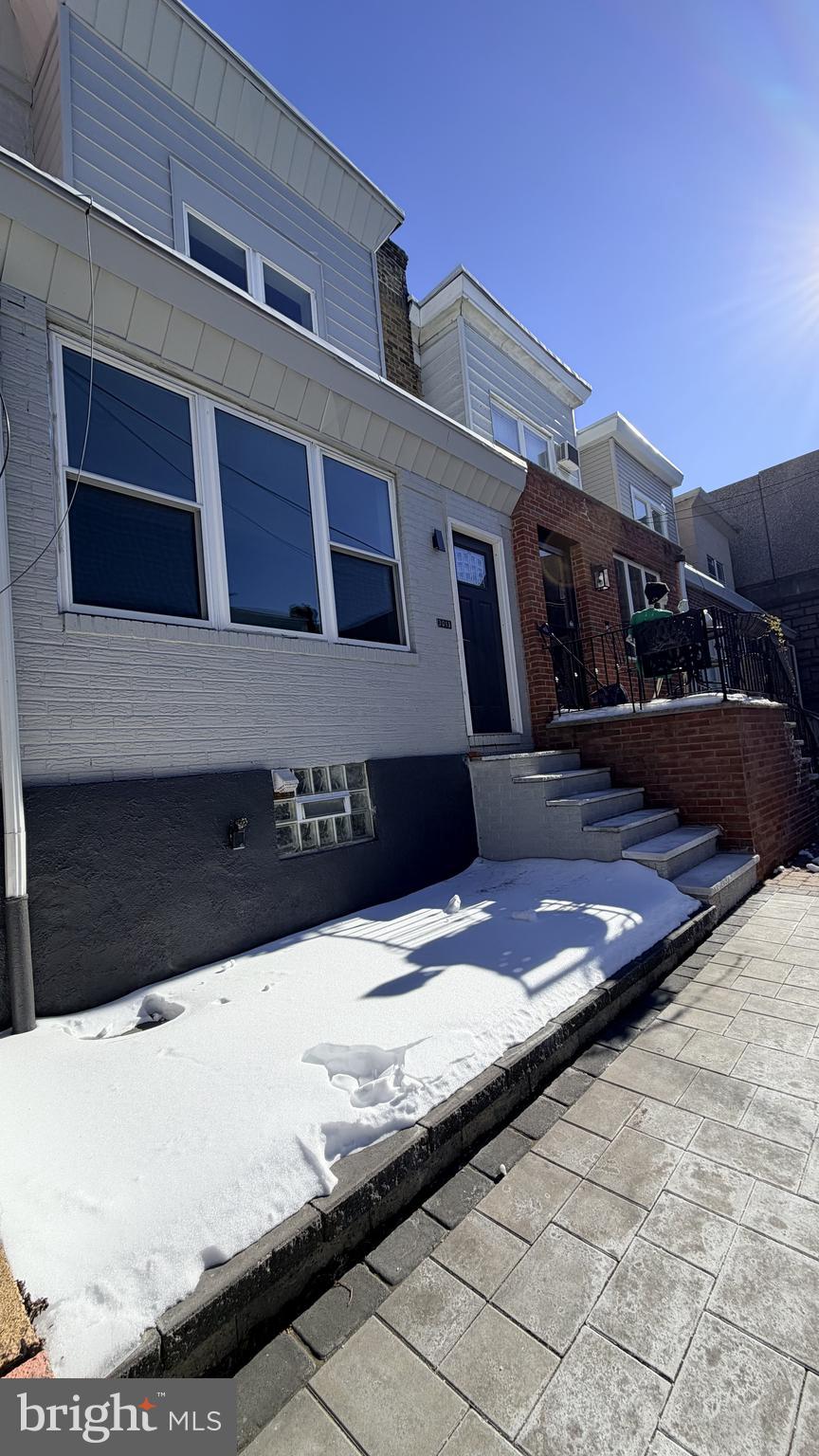 3013 S CARLISLE STREET