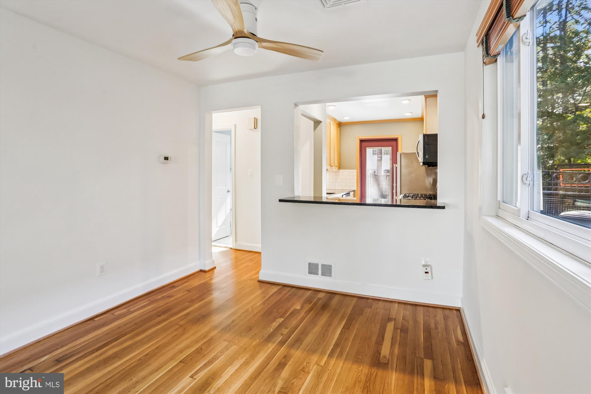 ROSEDALE PARK - Residential Lease