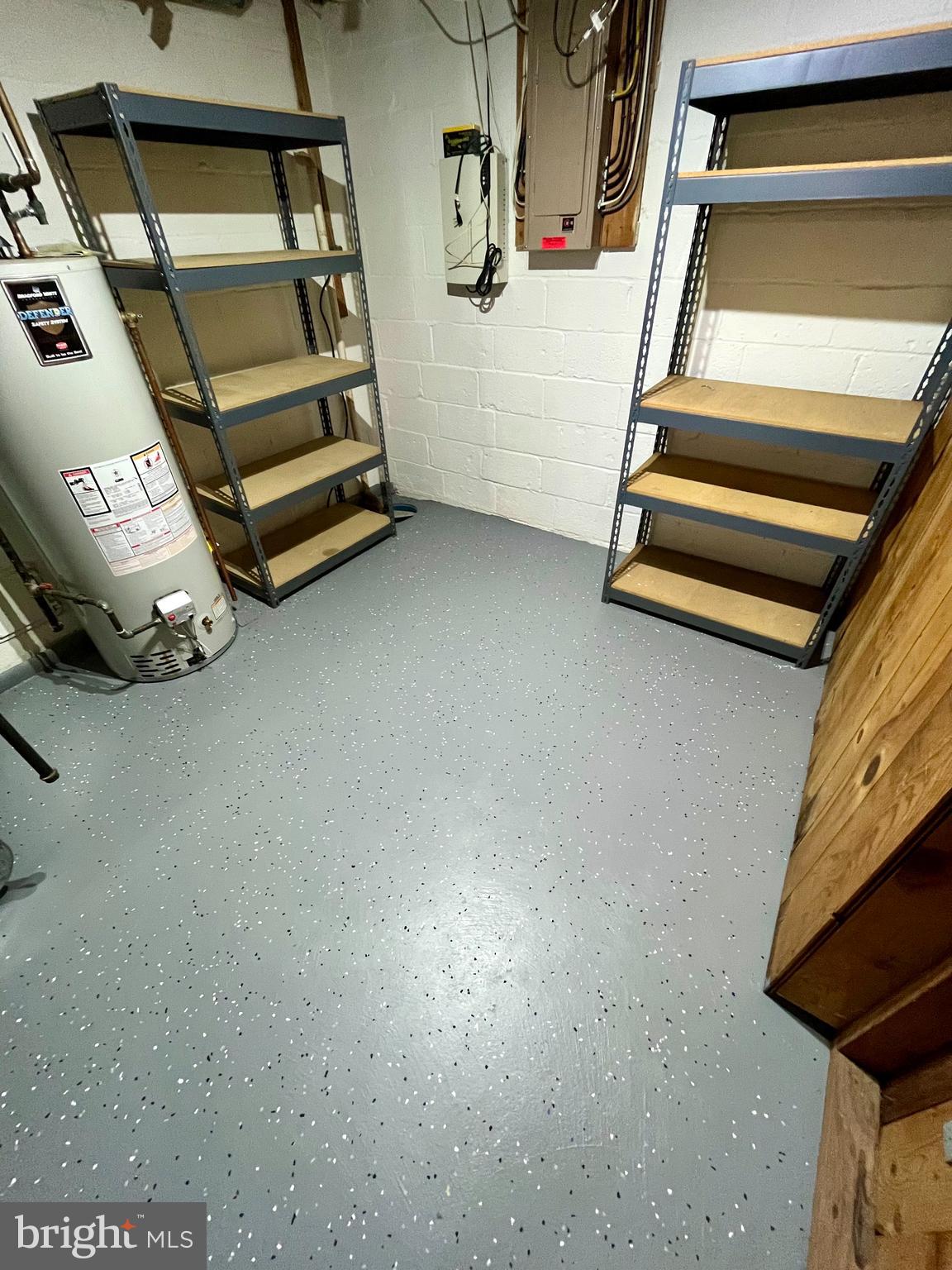 ROSEDALE PARK - Residential Lease