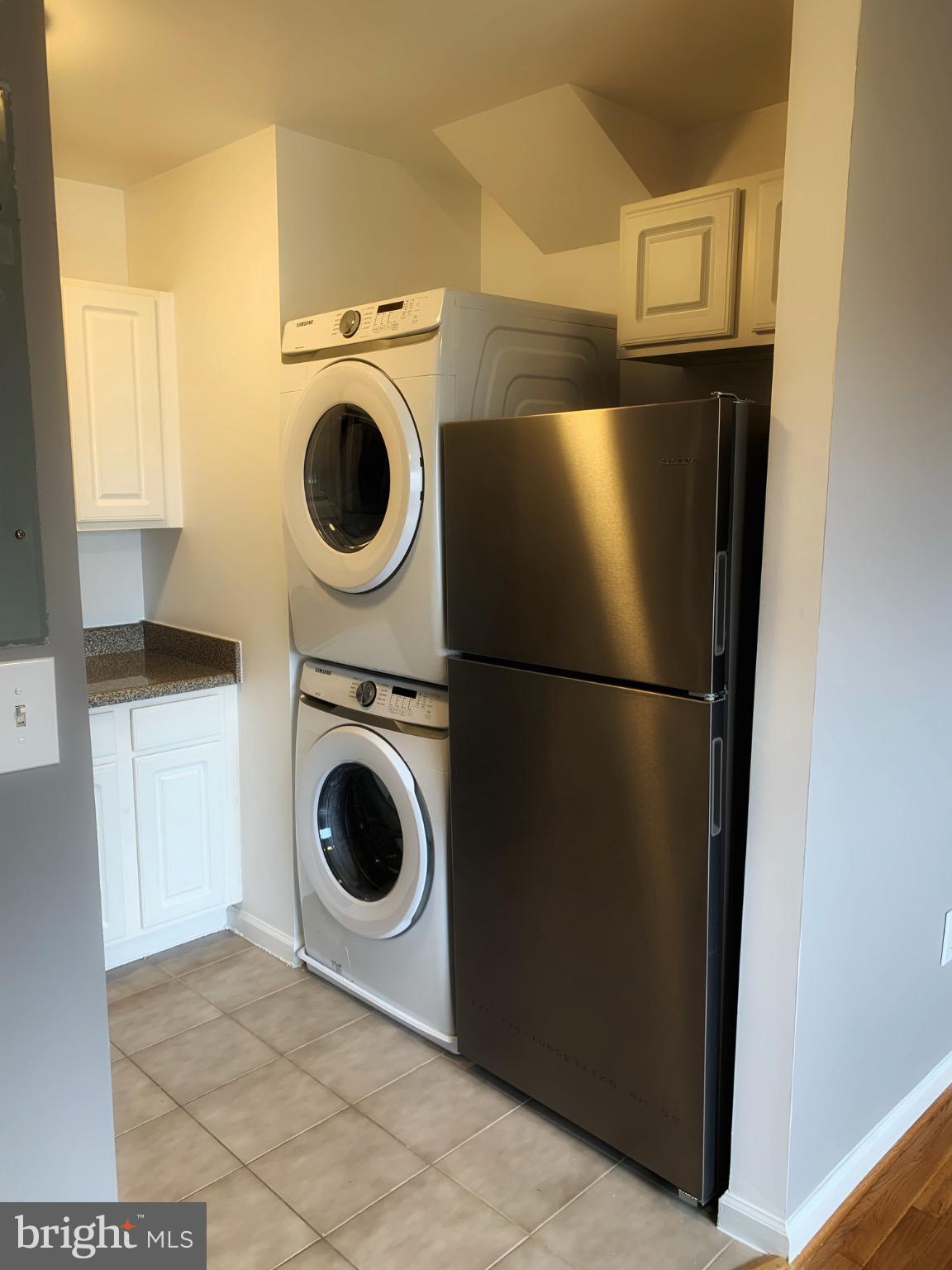 MARKHAM VIEW CONDOMINIUMS - Residential