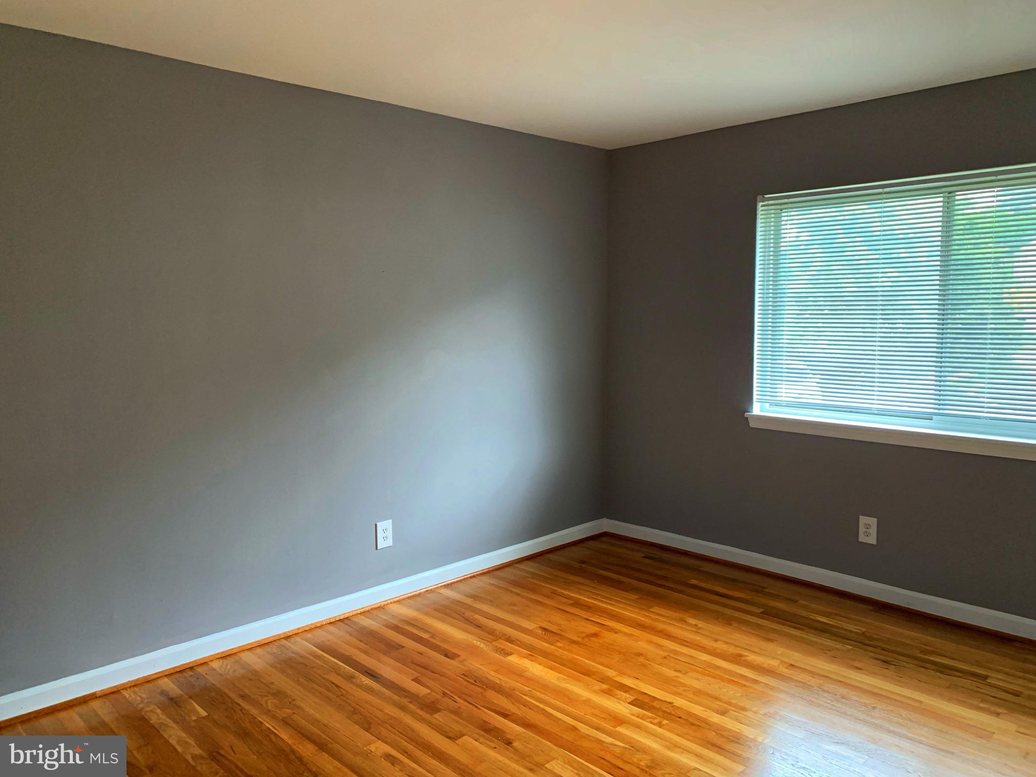 MARKHAM VIEW CONDOMINIUMS - Residential