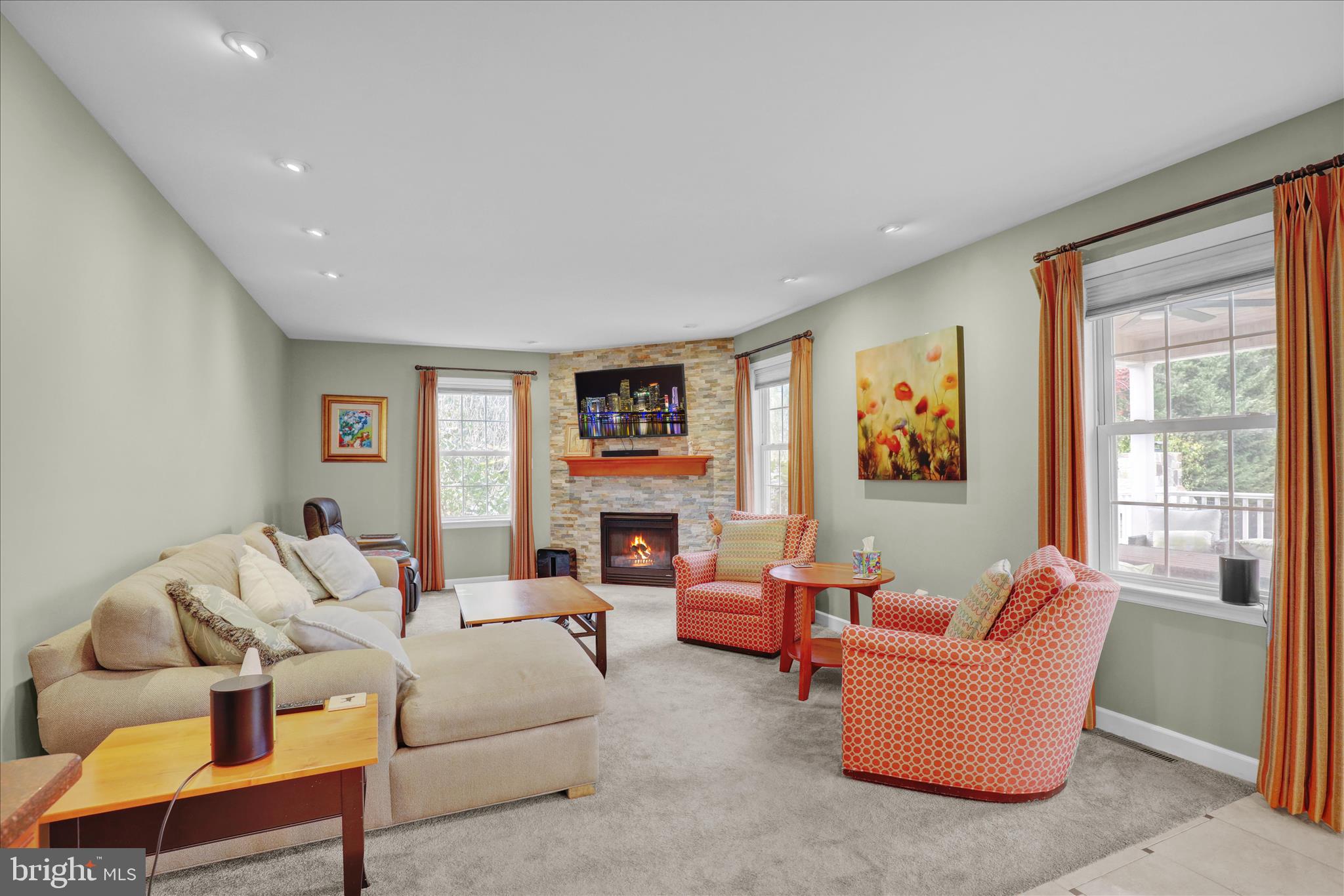 GREEN VALLEY ESTAT - Residential