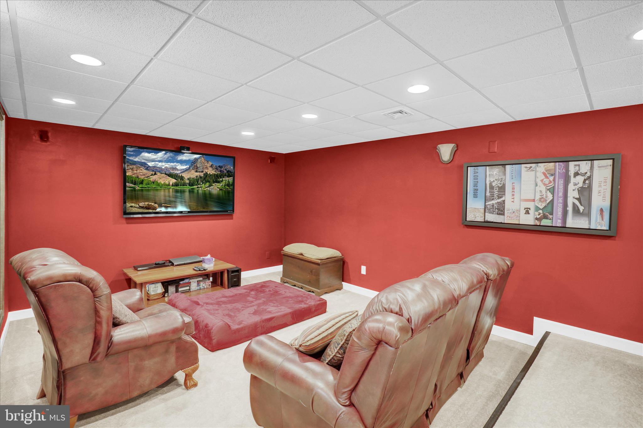 GREEN VALLEY ESTAT - Residential