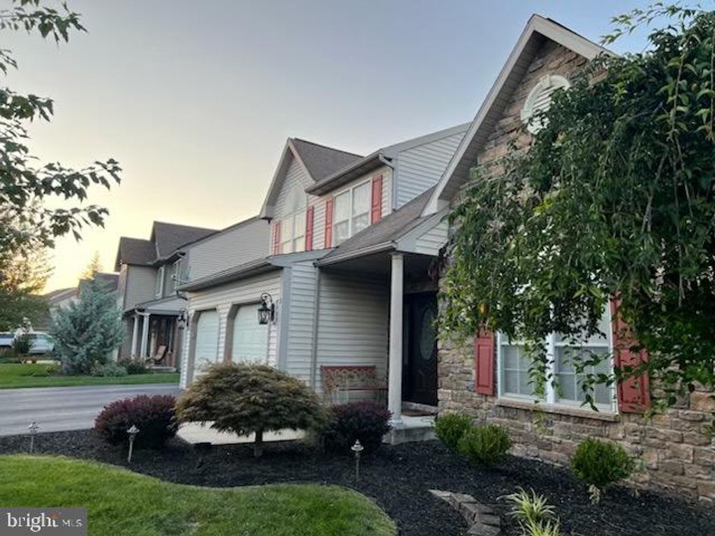 Photo of 35 Pacific Ave, SINKING SPRING, PA 19608 (MLS # PABK2064886)