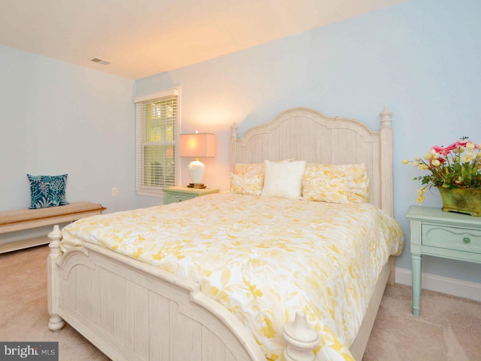 HERITAGE HARBOUR - Residential