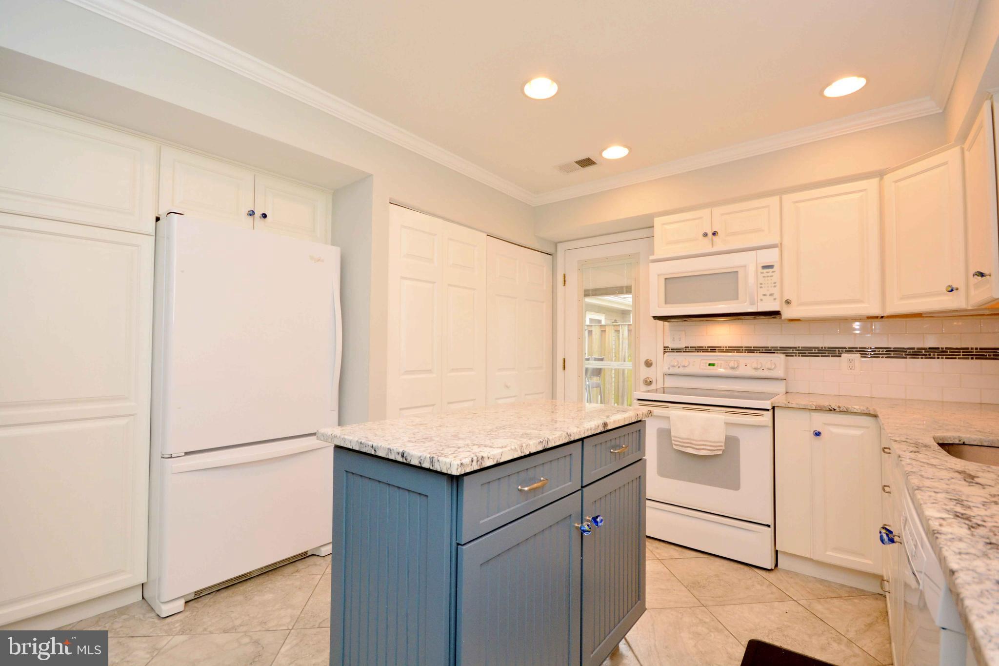 HERITAGE HARBOUR - Residential