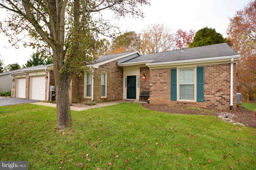 This recently listed, fully renovated property presents an enticing opportunity for those eager to join the esteemed Heritage Harbour community. Immerse yourself in a stylish new chapter of life by moving into this residence. Undoubtedly, the highlight awaits in the sunroom with its captivating view of a wooded backyard. Even during chilly winter days, the in-floor radiant heat ensures a cozy retreat, extending to the primary bathroom for added comfort. Numerous features contribute to the home's appeal, but its prime location stands out. Situated just a few blocks from the Lodge, residents enjoy unparalleled convenience and easy access to a myriad of community amenities and activities, such as golfing, tennis, indoor/outdoor pools, pickleball, woodshop, RV lot, a restaurant, and more. The time to seize this exceptional opportunity is now—don't delay.