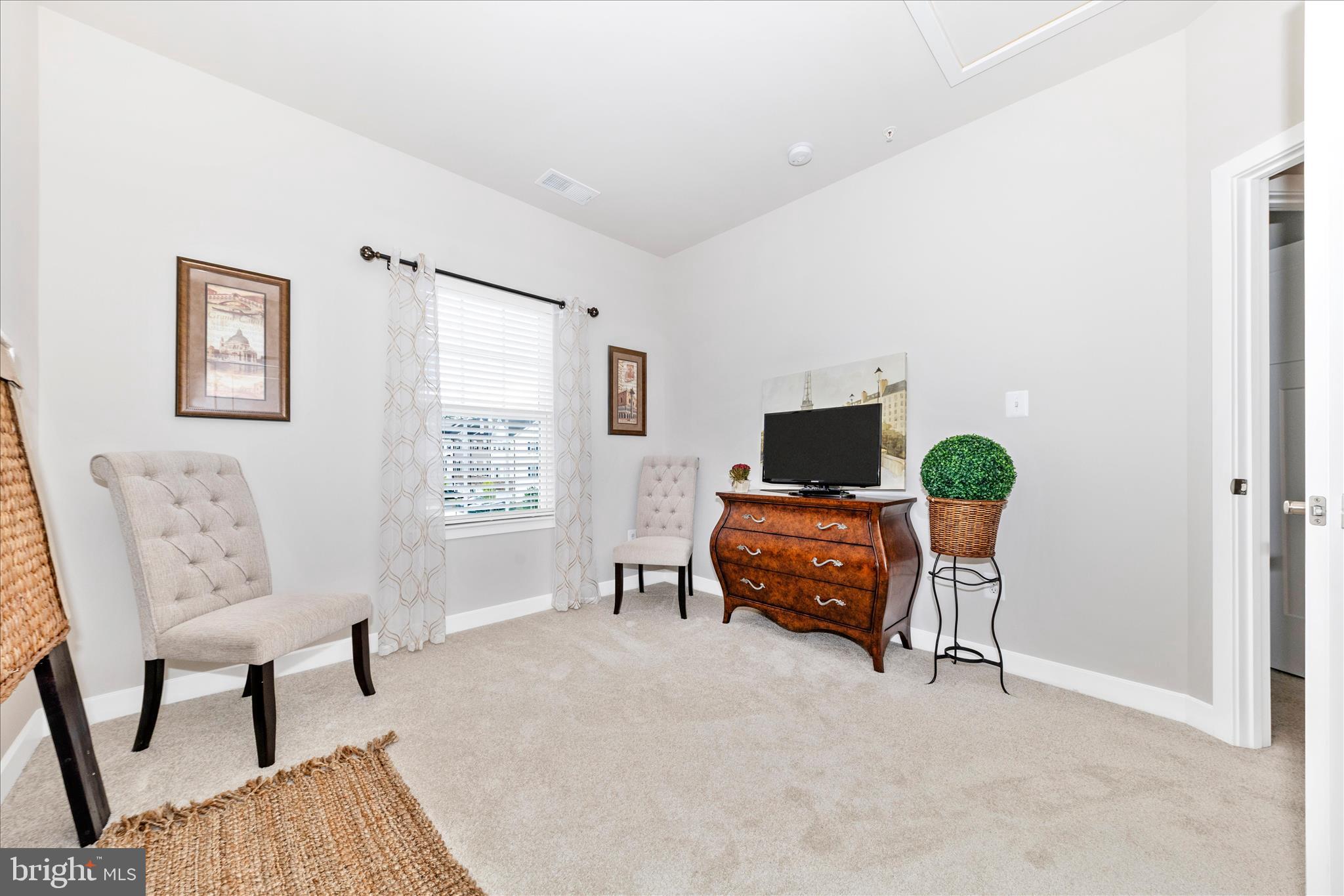 BELLE AIR TOWNHOMES - Residential