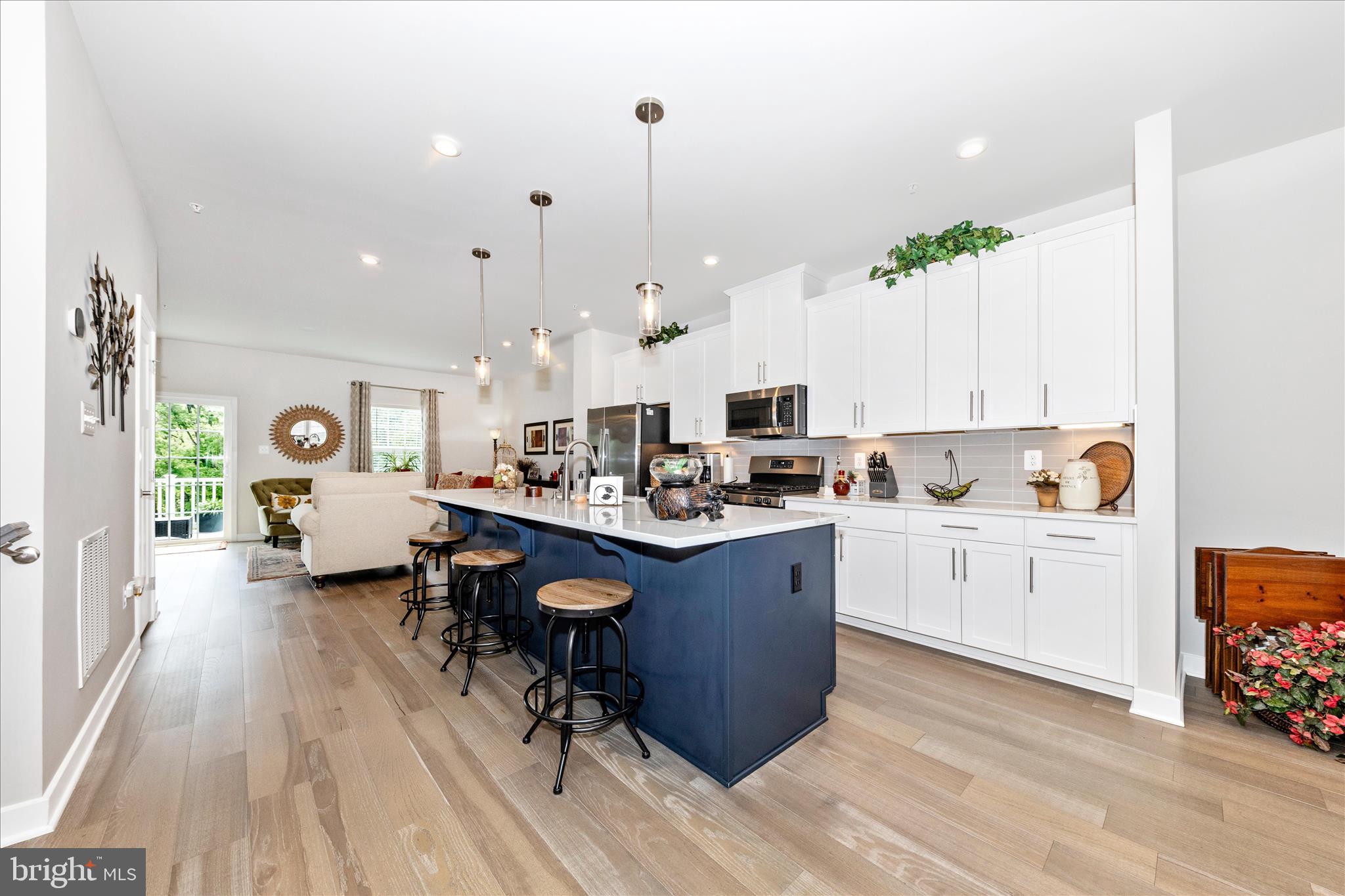 BELLE AIR TOWNHOMES - Residential