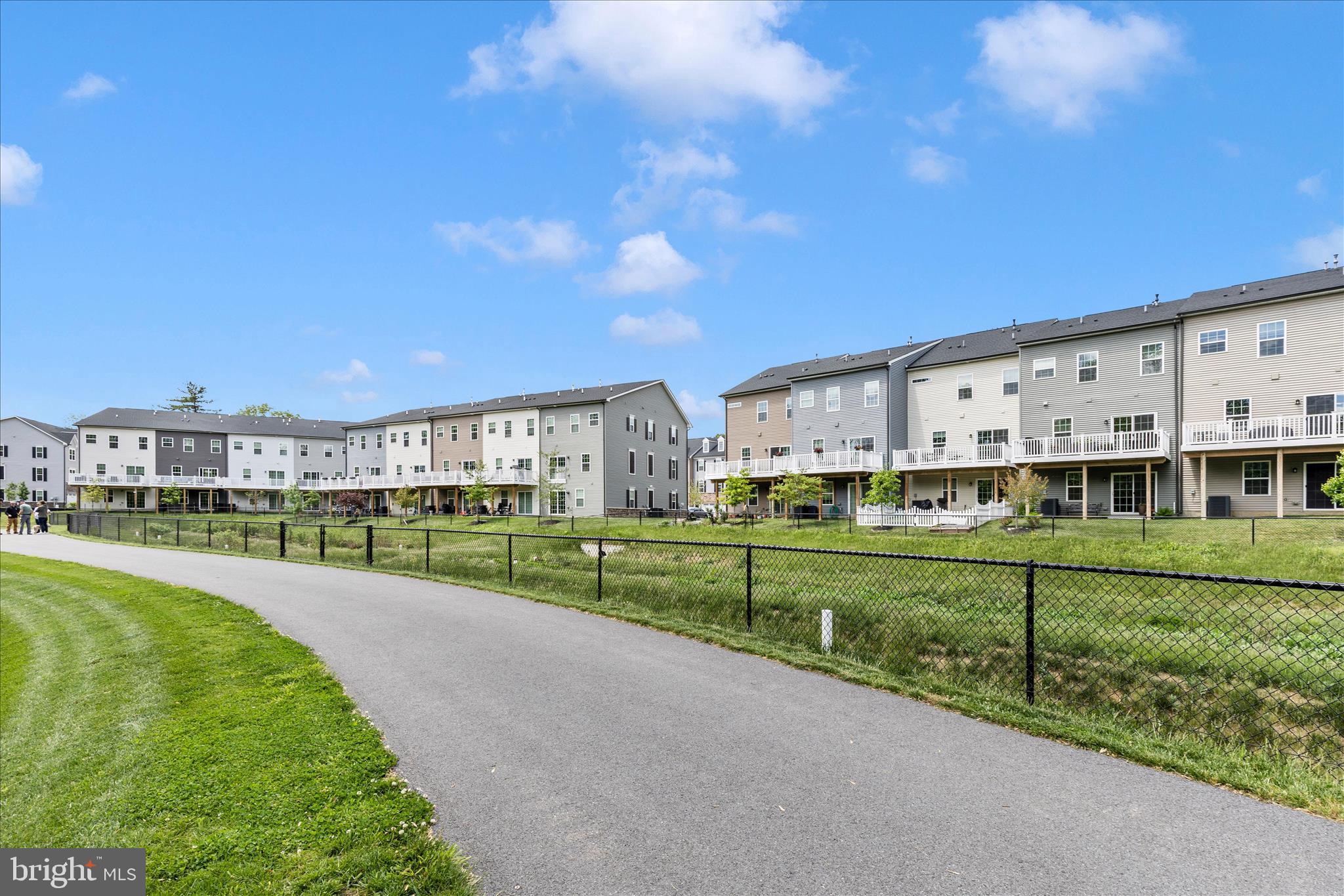 BELLE AIR TOWNHOMES - Residential